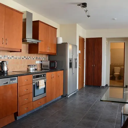 Hills Apartament Oroklini