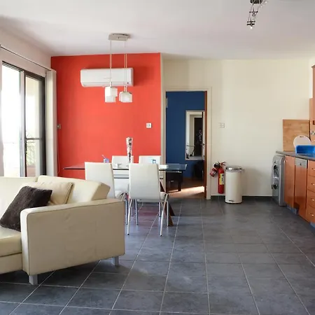 Apartament Hills Oroklini